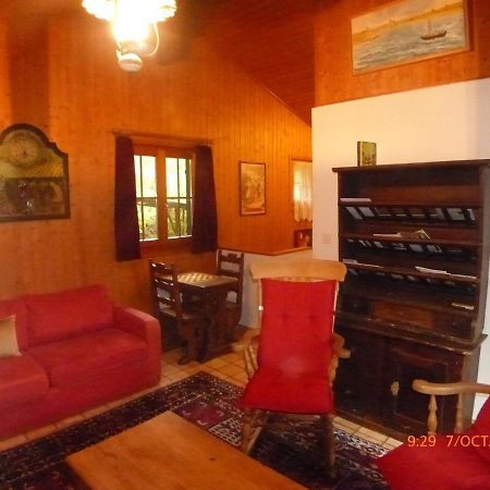Charming Chalet With Panoramic View And Private Parking In Gruyere Gruyeres Bagian luar foto
